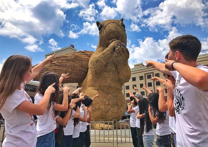 Stanovnici Kazahstana bijesni zbog kipa divovske vjeverice